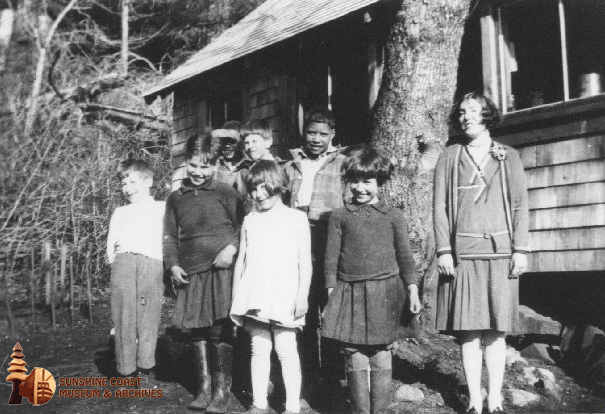 Leslie and Lionel Mitchell Vancouver Bay School Sunshine Coast